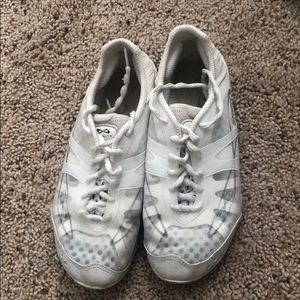 Nfinity vengeance cheerleading shoes